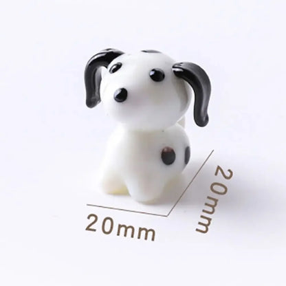A touch of cuteness for your desk: miniature glass dog ornaments that delight with every handcrafted detail.