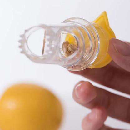 Manual Lemon Squeezer Portable with Filter - Lightweight Citrus Juice Extractor"